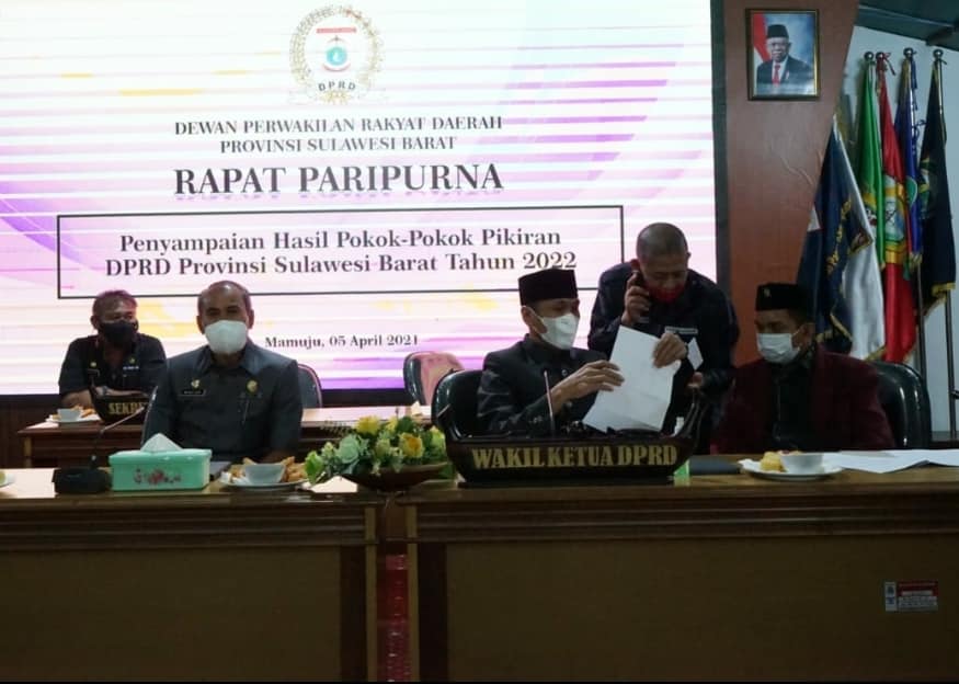DPRD Sulbar Gelar Paripurna Penyampaian Aspirasi Masyarakat Berdasarkan Hasil Reses 2020-2021